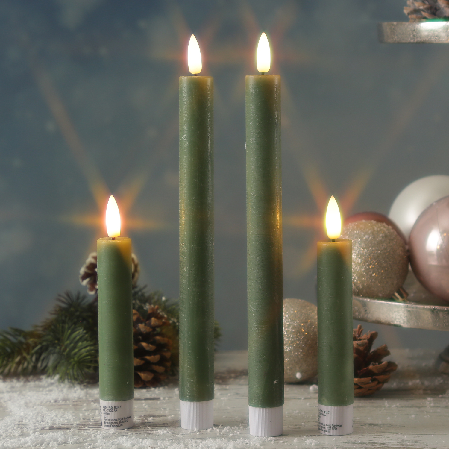 LED Stabkerzen LINA - Rustik-Optik - Echtwachs - 3D Flamme - H: 24cm - Timer - grün - 2er Set