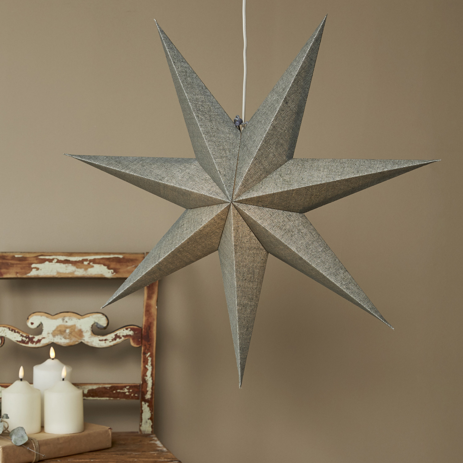 Papierstern COTTON - mit Band und Stoffbezug - hängend - 7-zackig - D: 60cm - grün Papierstern COTTON - mit Band und Stoffbezug - hängend - 7-zackig - D: 60cm - grün