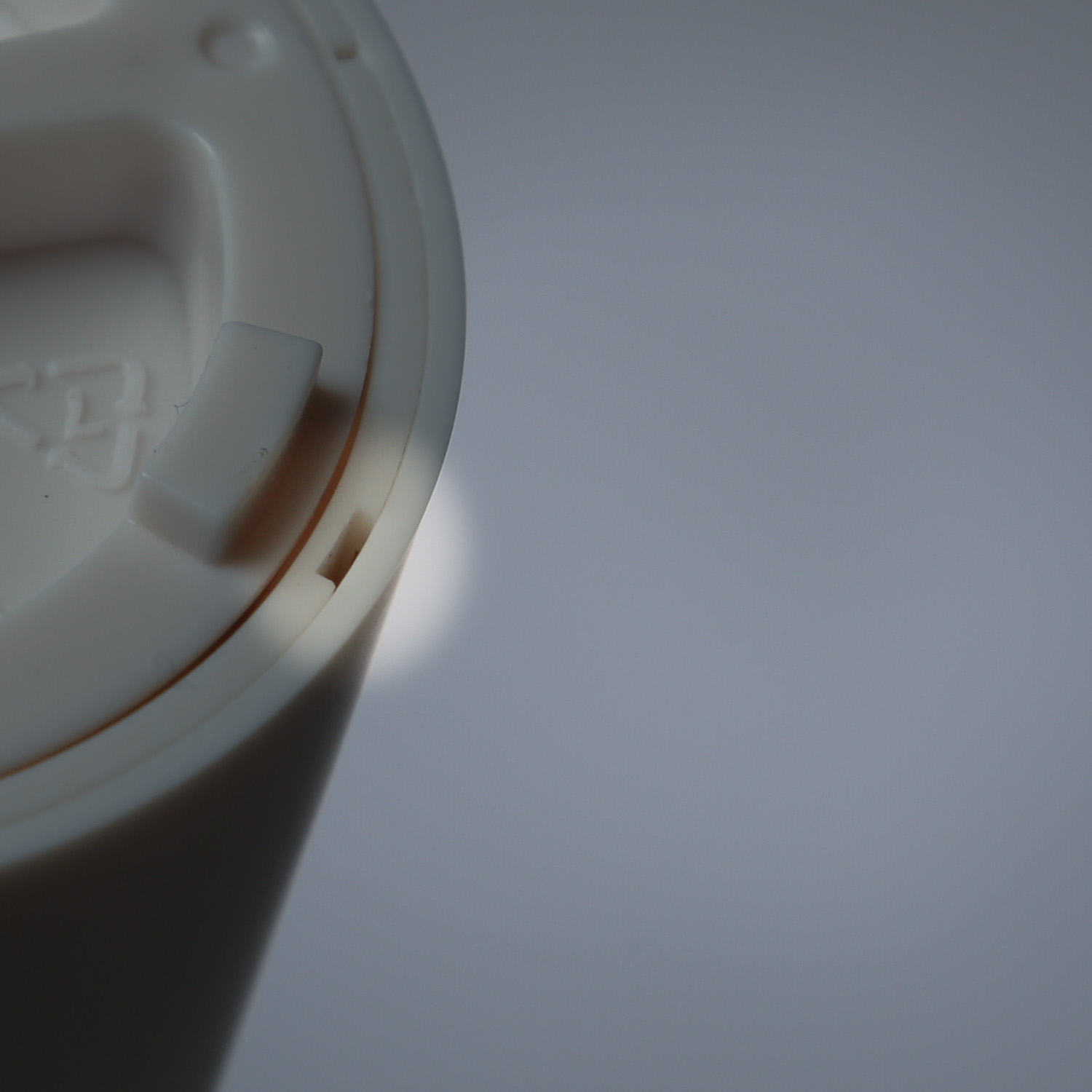 LED Kerzenset THEA - Kunststoff - H: 5cm - inkl. Batterien. - bis zu 1000 Std. - für Innen/Außen LED Kerzenset THEA - Kunststoff - H: 5cm - inkl. Batterien. - bis zu 1000 Std. - für Innen/Außen