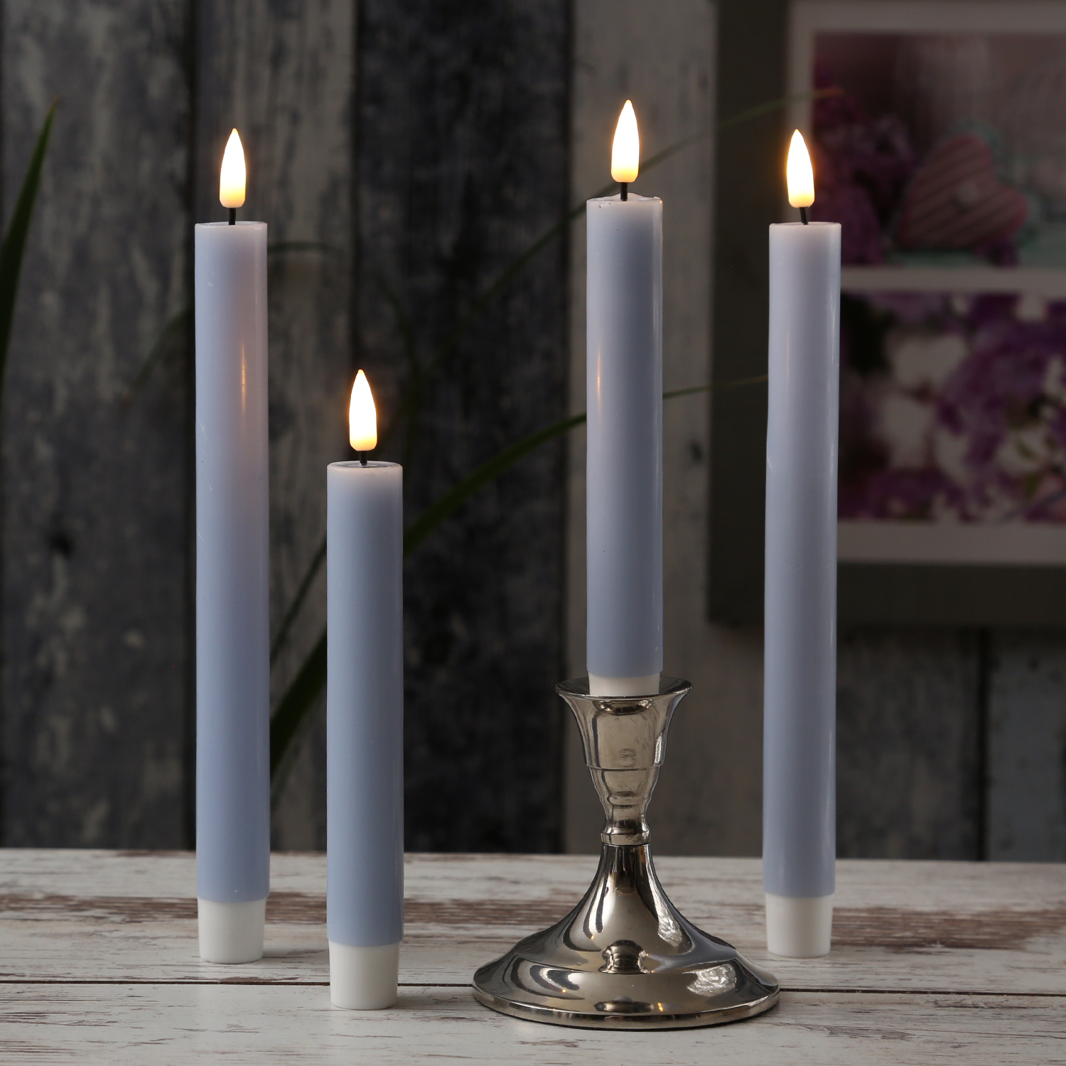 LED Stabkerzen MIA - Echtwachs - realistische 3D Flamme - H: 15cm - hellblau - 2 Stk LED Stabkerzen MIA - Echtwachs - realistische 3D Flamme - H: 15cm - hellblau - 2 Stk