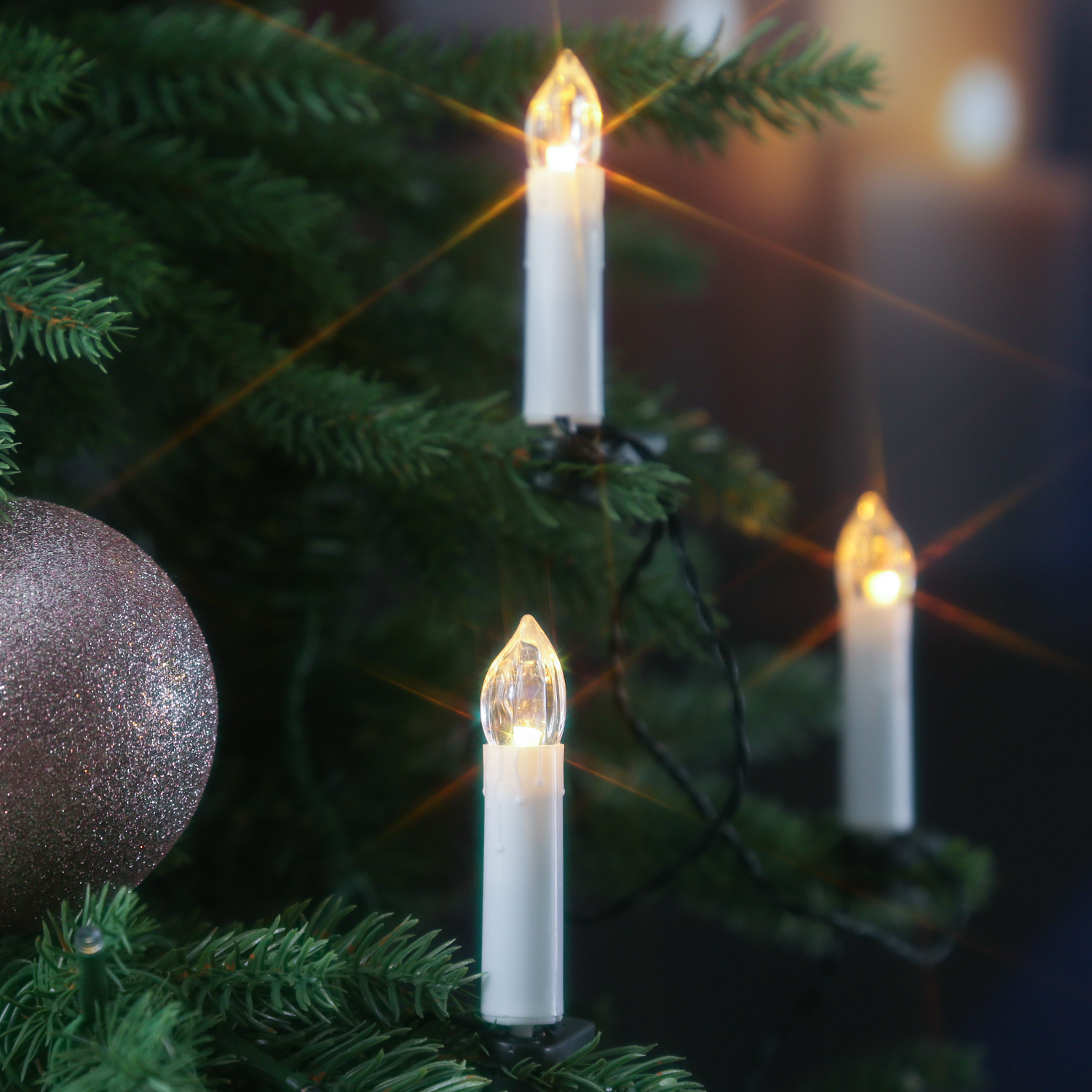 LED Kerzenlichterkette - 30 Christbaumkerzen - Weihnachtsbaumlichterkette - L: 7,25m - für Innen LED Kerzenlichterkette - 30 Christbaumkerzen - Weihnachtsbaumlichterkette - L: 7,25m - für Innen