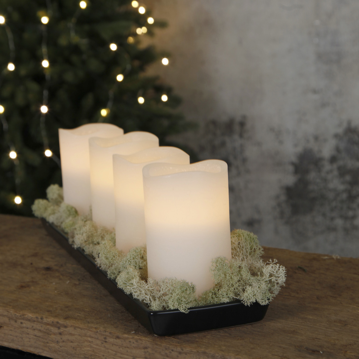 LED Kerzenset "May" - Echtwachs - flackernde LED - Timer - H: 12,5cm, D: 7,5cm - weiß - 4er Set LED Kerzenset "May" - Echtwachs - flackernde LED - Timer - H: 12,5cm, D: 7,5cm - weiß - 4er Set