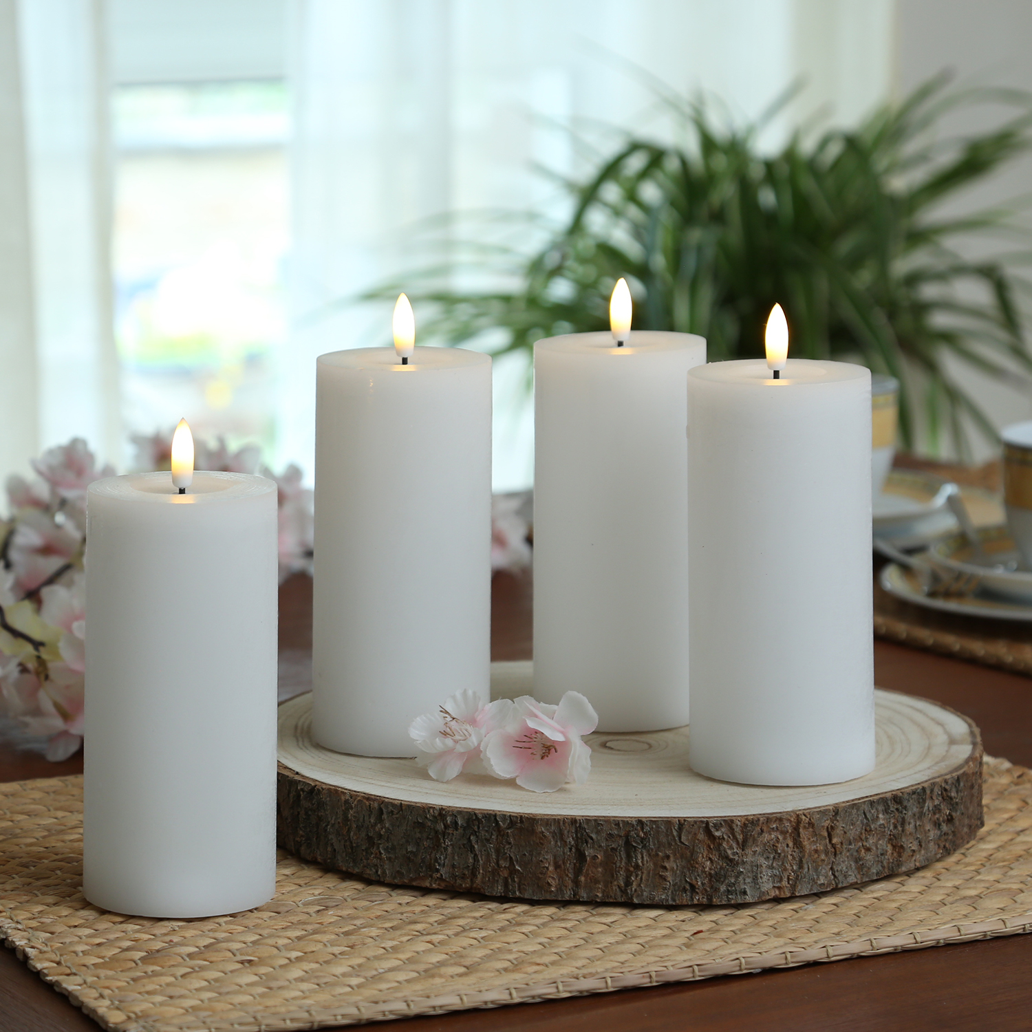 LED Kerzenset LINA - Rustik-Optik - Echtwachs - H: 15cm - D: 7cm - Timer - weiß - 4er Set