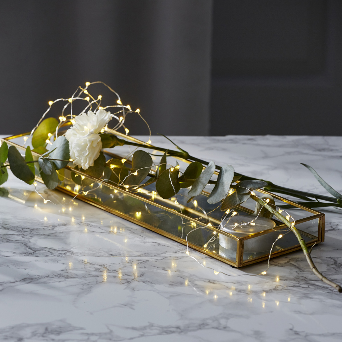 LED Drahtlichterkette "Dew Drop" - 20 warmweiße LED - silberner Draht - 1m - Batteriebetrieb - Timer LED Drahtlichterkette "Dew Drop" - 20 warmweiße LED - silberner Draht - 1m - Batteriebetrieb - Timer