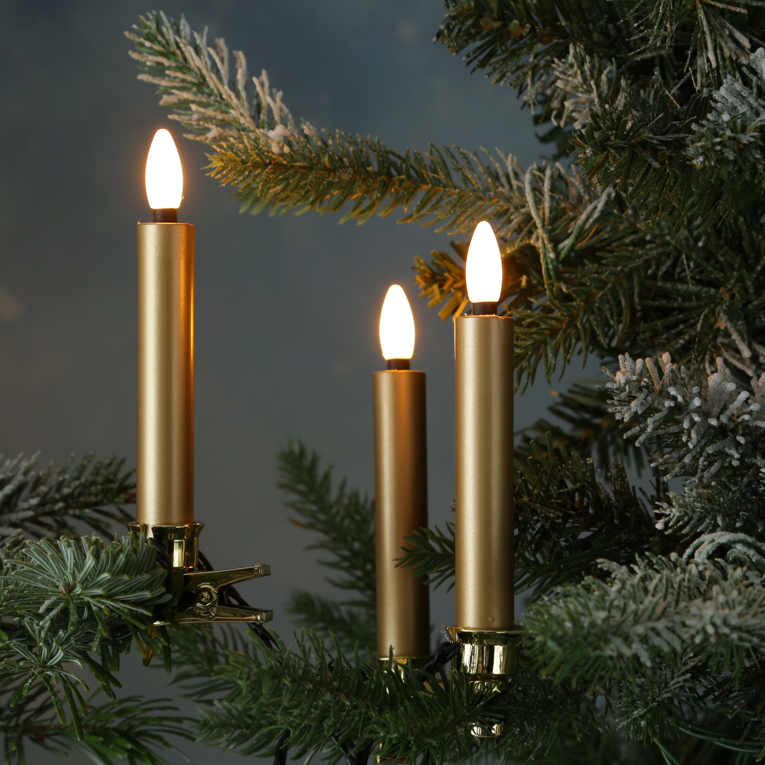 LED Kerzenlichterkette - 20 Christbaumkerzen - Weihnachtsbaumlichterkette - L: 9,5m - Innen/Außen