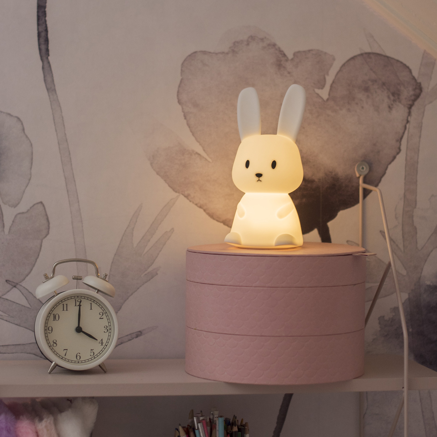 LED Nachtlicht Hase STUPSI - Einschlaflicht - H: 20cm - Warmweiß/Farbwechsel - Batteriebetrieb LED Nachtlicht Hase STUPSI - Einschlaflicht - H: 20cm - Warmweiß/Farbwechsel - Batteriebetrieb