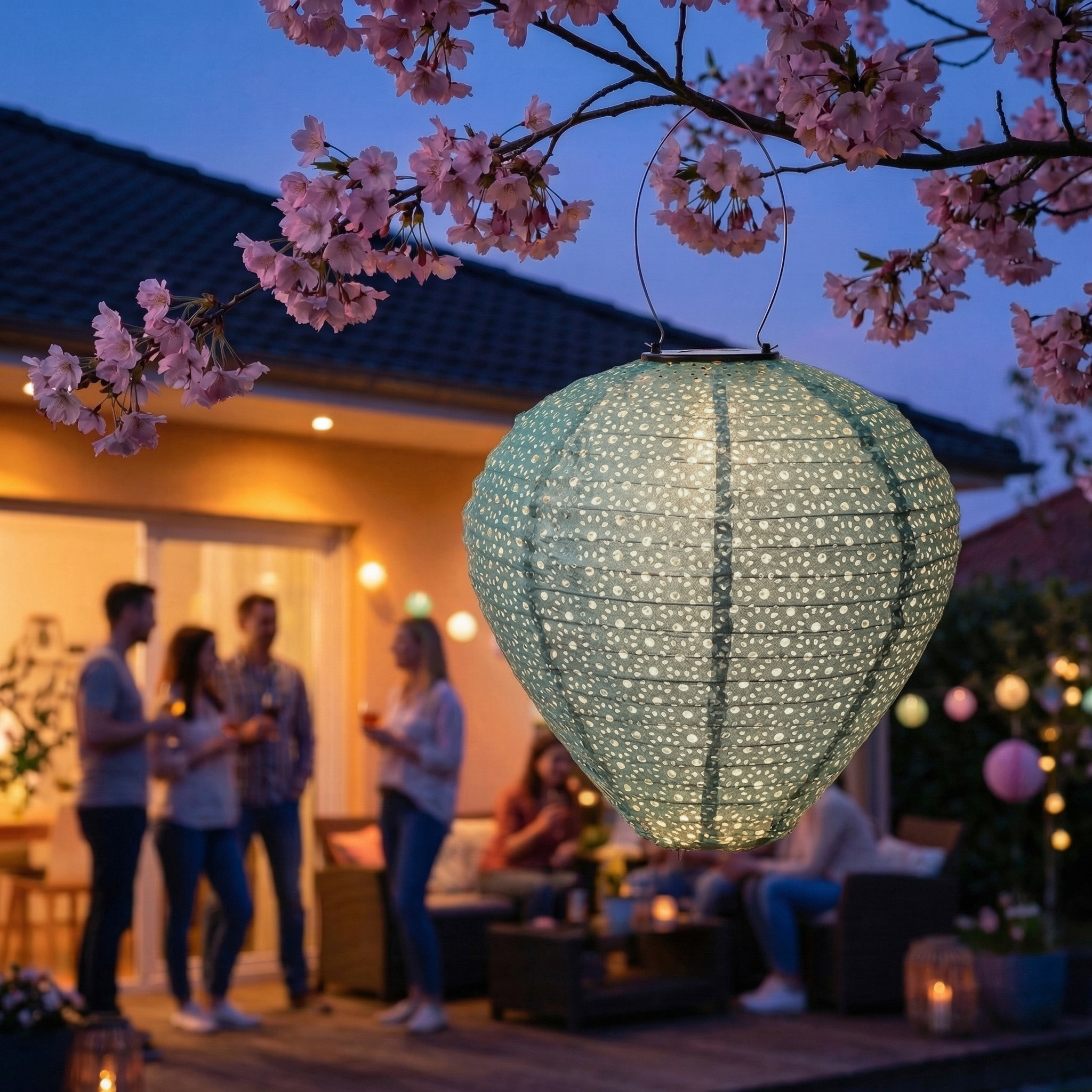 LED Solar Lampion Ballon - mit Blumenmuster - H: 30cm - D: 30cm - Lichtsensor - grün - 2er Set