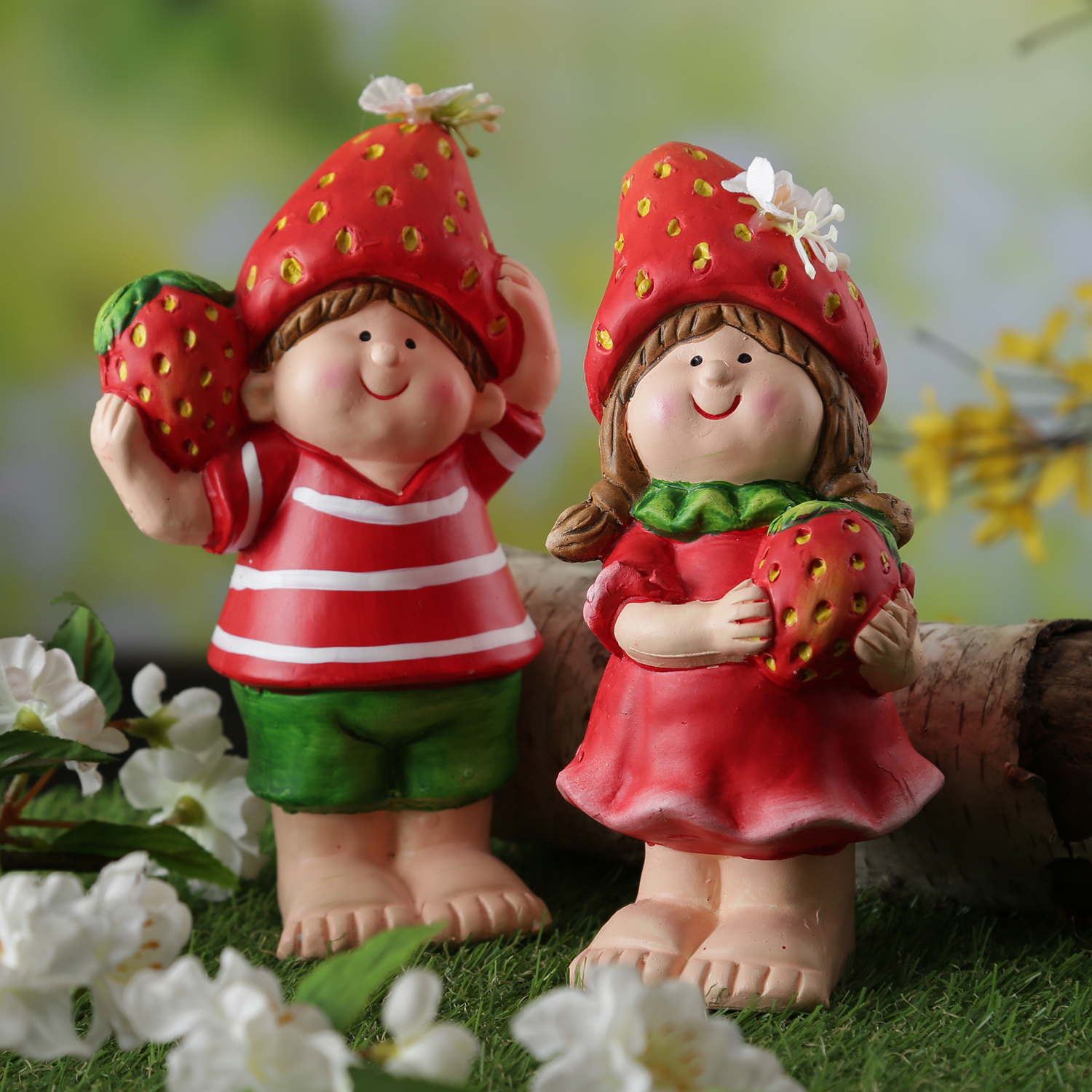 Dekofigur Erdbeerjunge Fritz - niedliche Gartenfigur mit Erdbeere - Keramik  - H: 18,5cm - rot