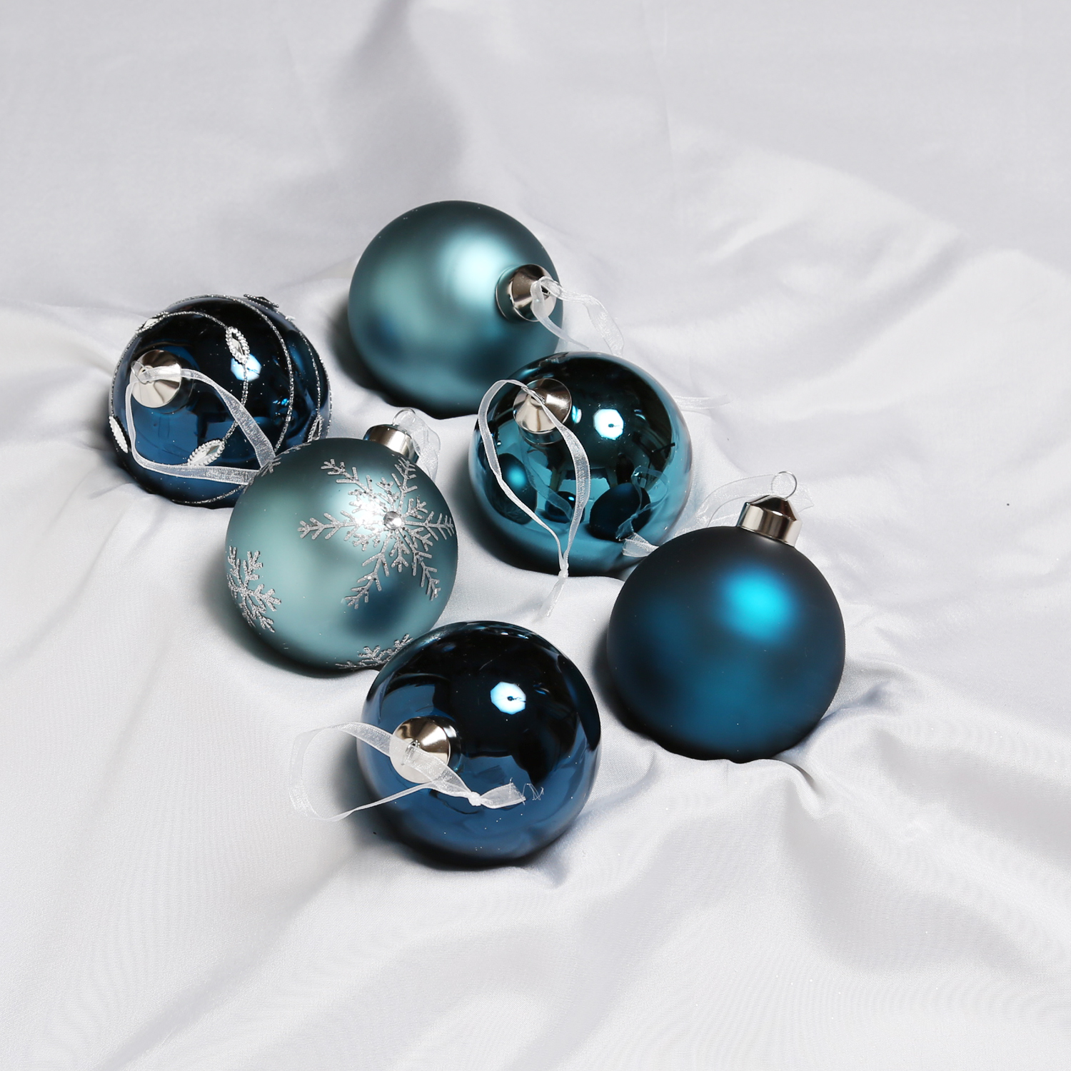 Christbaumkugel - Glas - D: 8cm - glänzend und matt - blau, dunkelblau - 6er Set Christbaumkugel - Glas - D: 8cm - glänzend und matt - blau, dunkelblau - 6er Set
