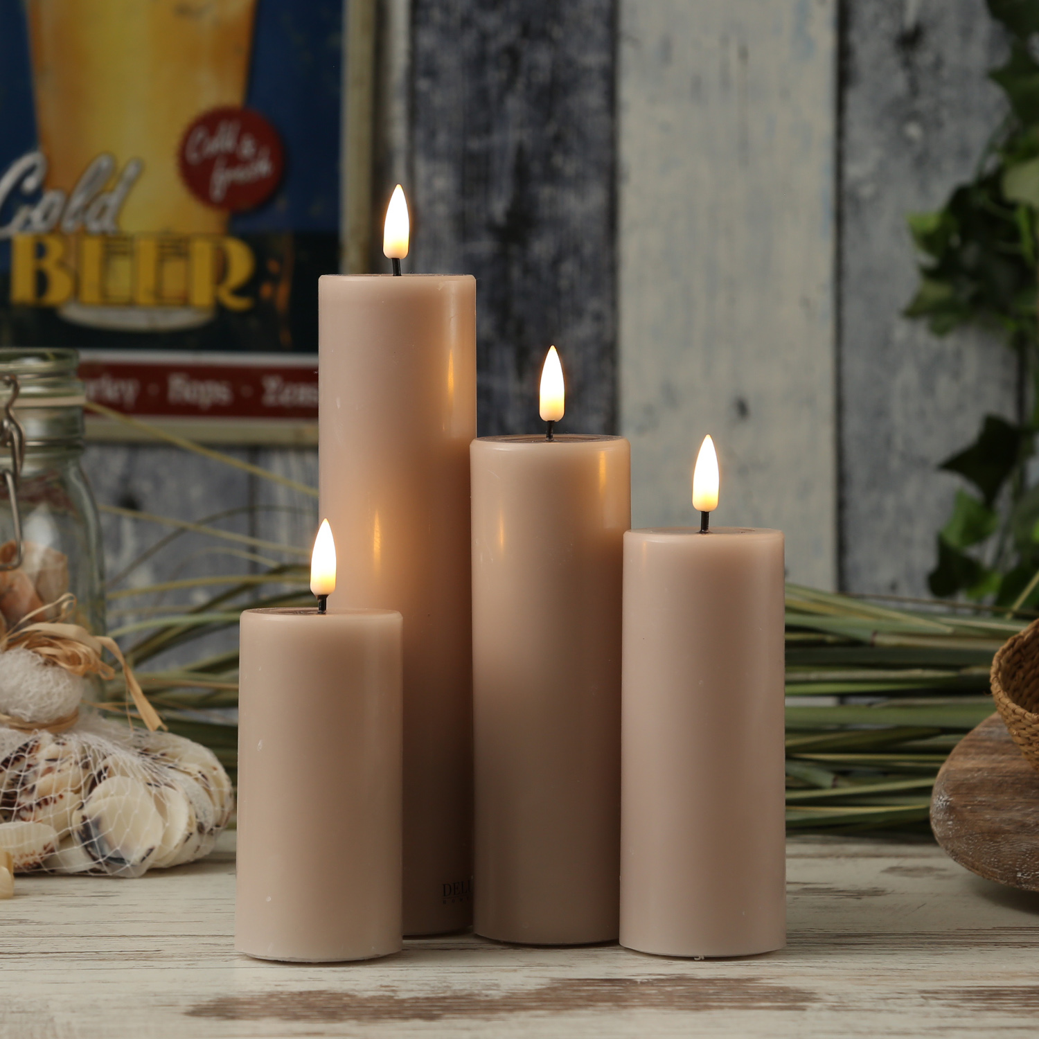 LED Stumpenkerze MIA - Echtwachs - realistische 3D Flamme - H: 10cm - D: 5cm - altrosa