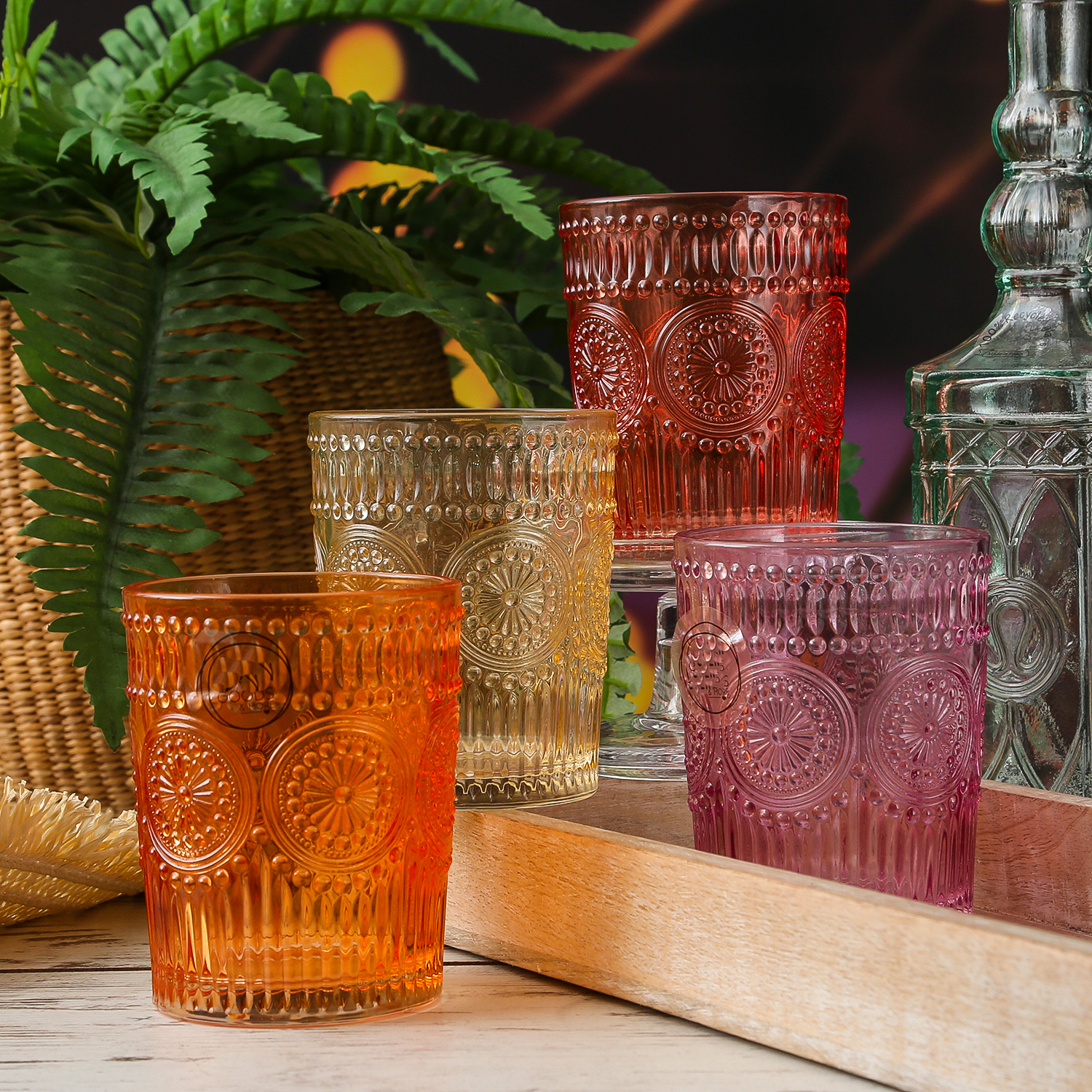 Trinkgläser Vintage - Glas - lebensmittelecht - 280ml - H: 10cm - mit Muster - orange - 4er Set