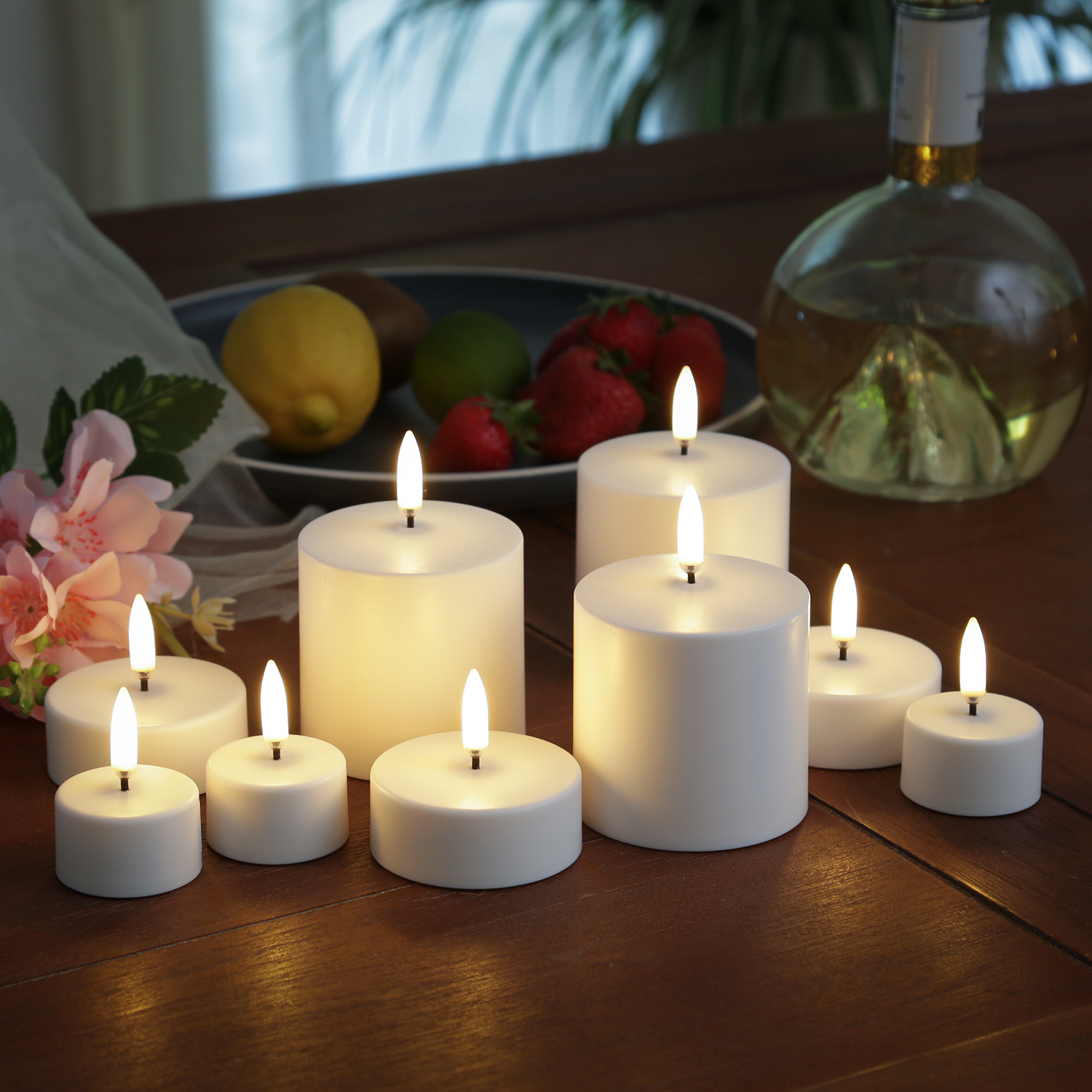 LED Mini Teelichter - 2 wiederaufladbare LED Teelichter - D 4cm - Timer - weiß - für Außen LED Mini Teelichter - 2 wiederaufladbare LED Teelichter - D 4cm - Timer - weiß - für Außen