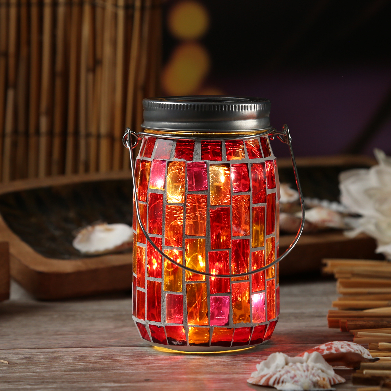 LED Solar Glas - Einmachglas mit Mosaiksteinchen - mit Henkel - H: 13,5cm - Lichtsensor - rot LED Solar Glas - Einmachglas mit Mosaiksteinchen - mit Henkel - H: 13,5cm - Lichtsensor - rot
