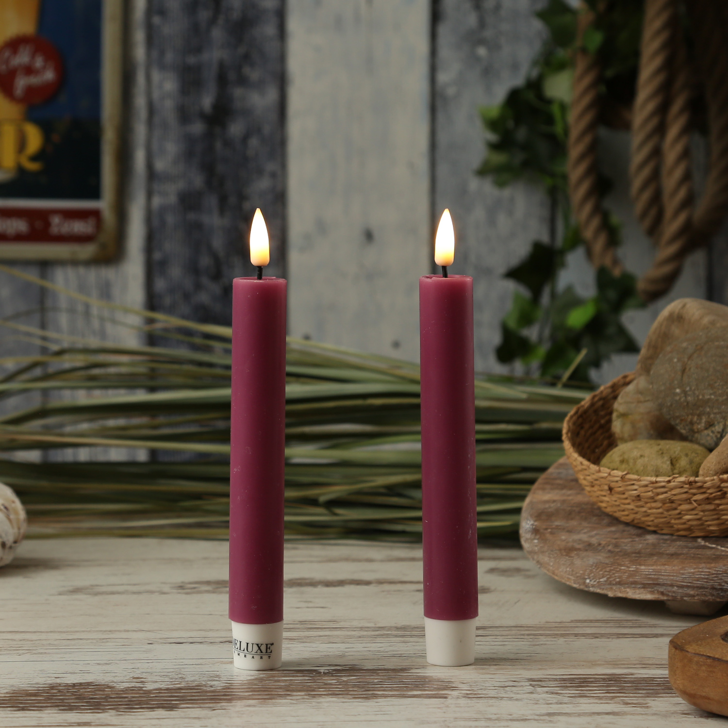 LED Stabkerzen MIA - Echtwachs - realistische 3D Flamme - H: 15cm - malve - 2 Stk LED Stabkerzen MIA - Echtwachs - realistische 3D Flamme - H: 15cm - malve - 2 Stk