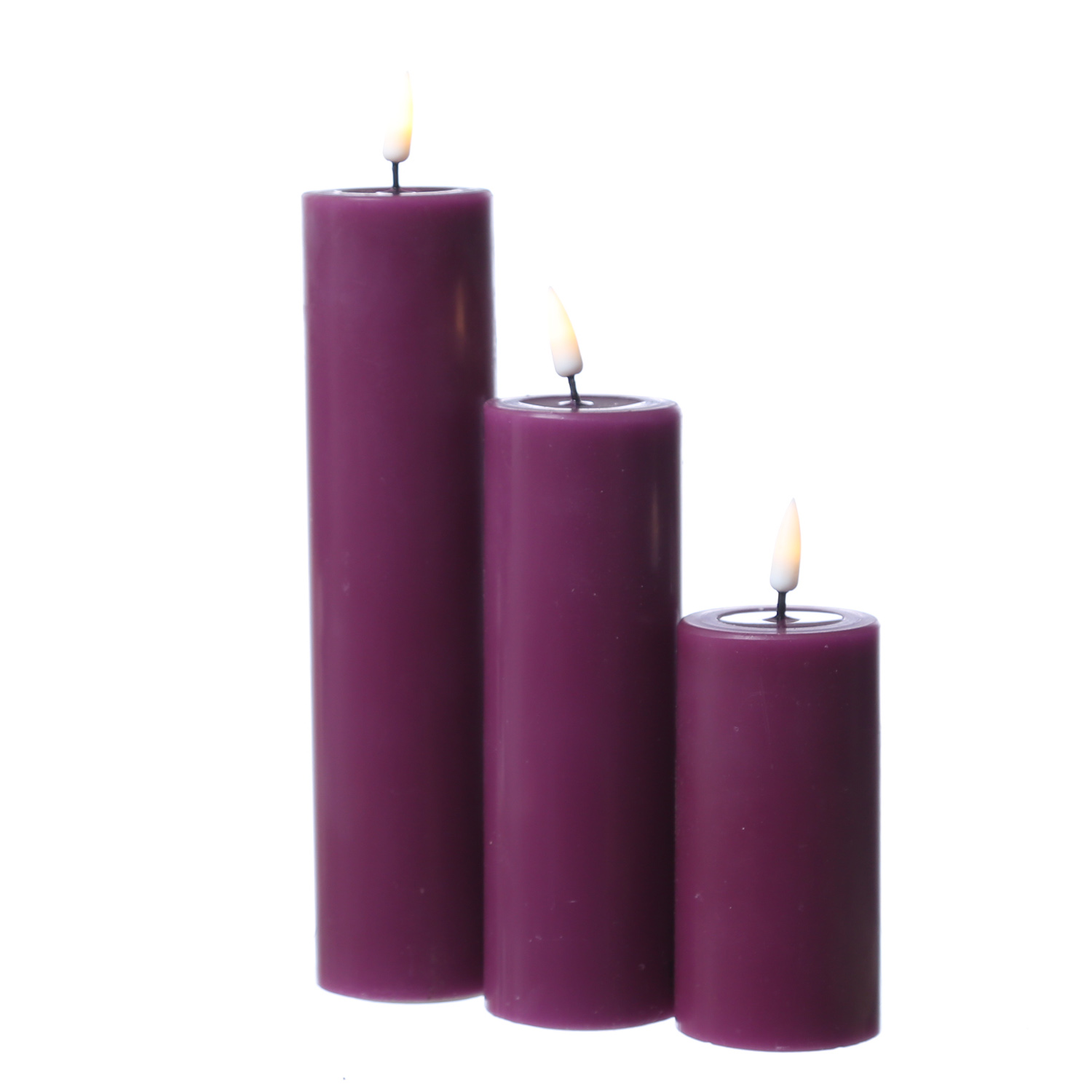 LED Stumpenkerze MIA - Echtwachs - realistische 3D Flamme - H: 15cm - D: 5cm - beere LED Stumpenkerze MIA - Echtwachs - realistische 3D Flamme - H: 15cm - D: 5cm - beere