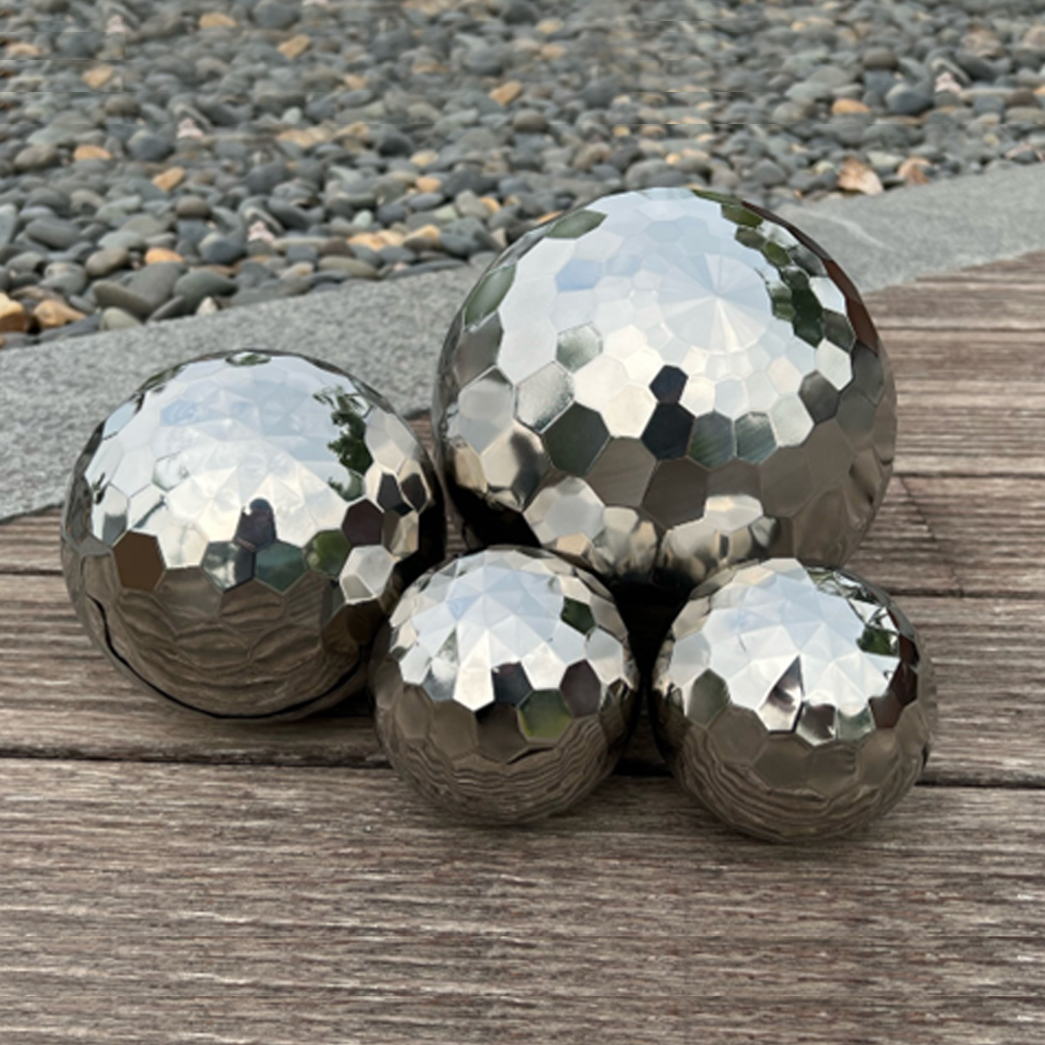 Dekokugel DIAMANT 10cm Edelstahl poliert - auch als Schwimmkugel Dekokugel DIAMANT 10cm Edelstahl poliert - auch als Schwimmkugel