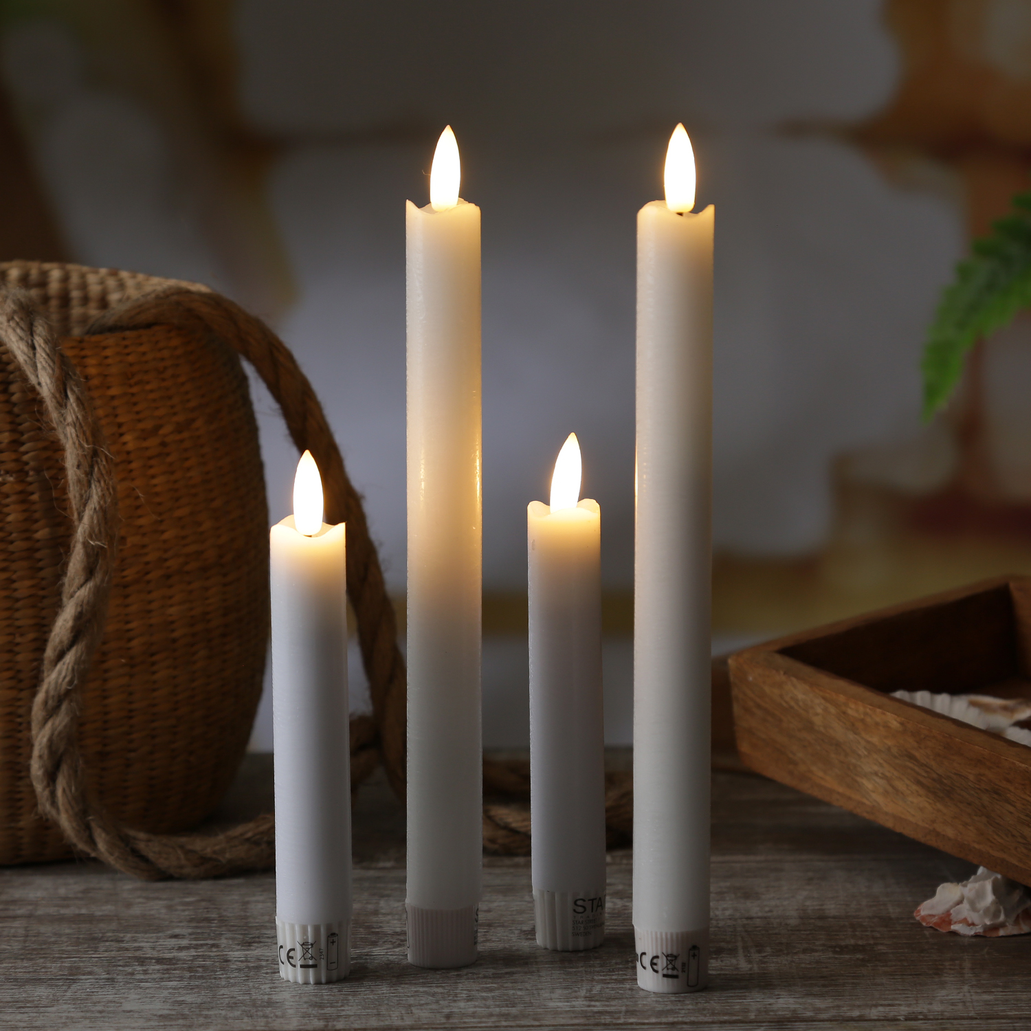 LED Stabkerzen LINA - Rustik-Optik - Echtwachs - flackernd  - H: 15cm - Timer - weiß - 2er Set LED Stabkerzen LINA - Rustik-Optik - Echtwachs - flackernd  - H: 15cm - Timer - weiß - 2er Set