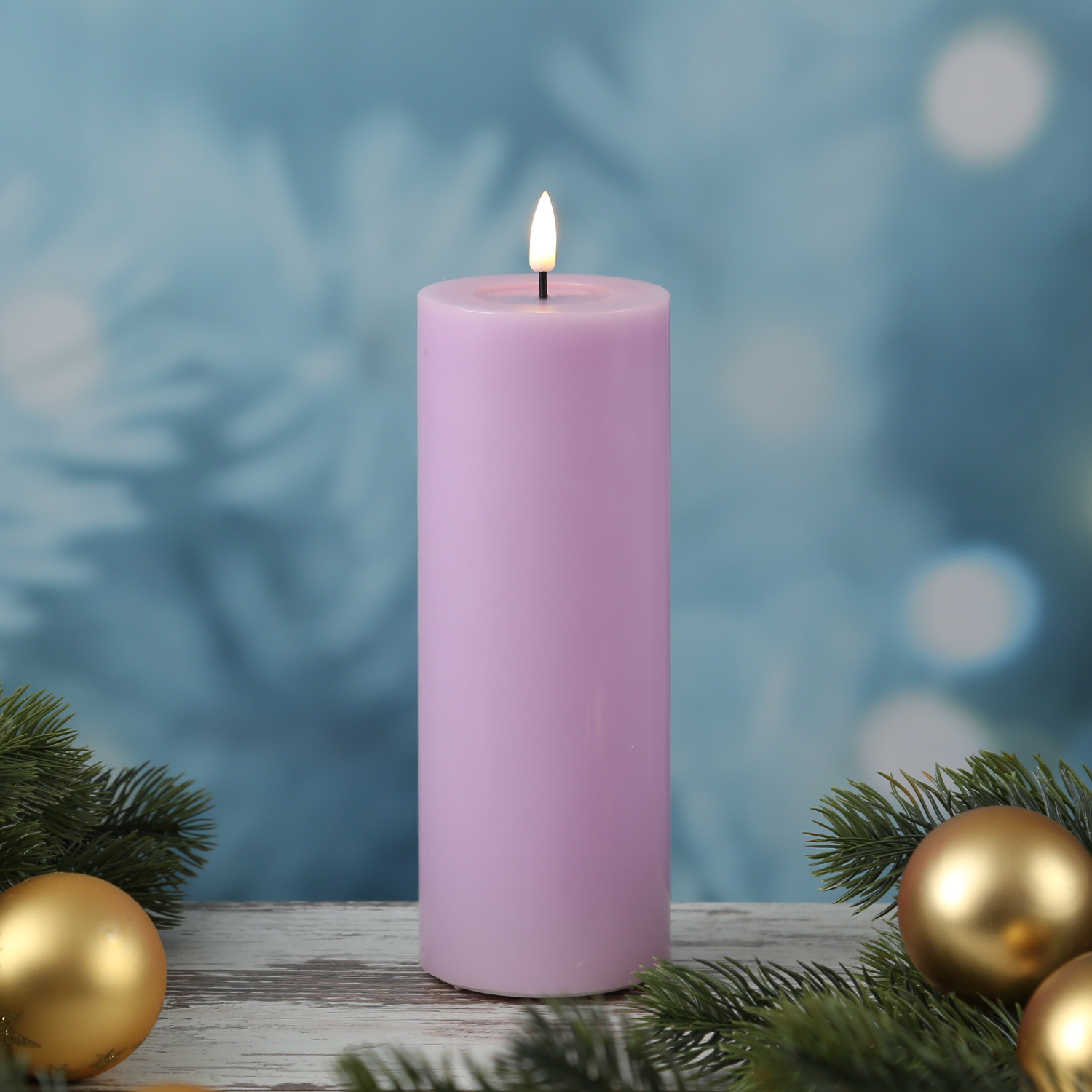 LED Stumpenkerze MIA - Echtwachs - realistische 3D Flamme - H: 20cm - D: 7,5cm - lavendel LED Stumpenkerze MIA - Echtwachs - realistische 3D Flamme - H: 20cm - D: 7,5cm - lavendel