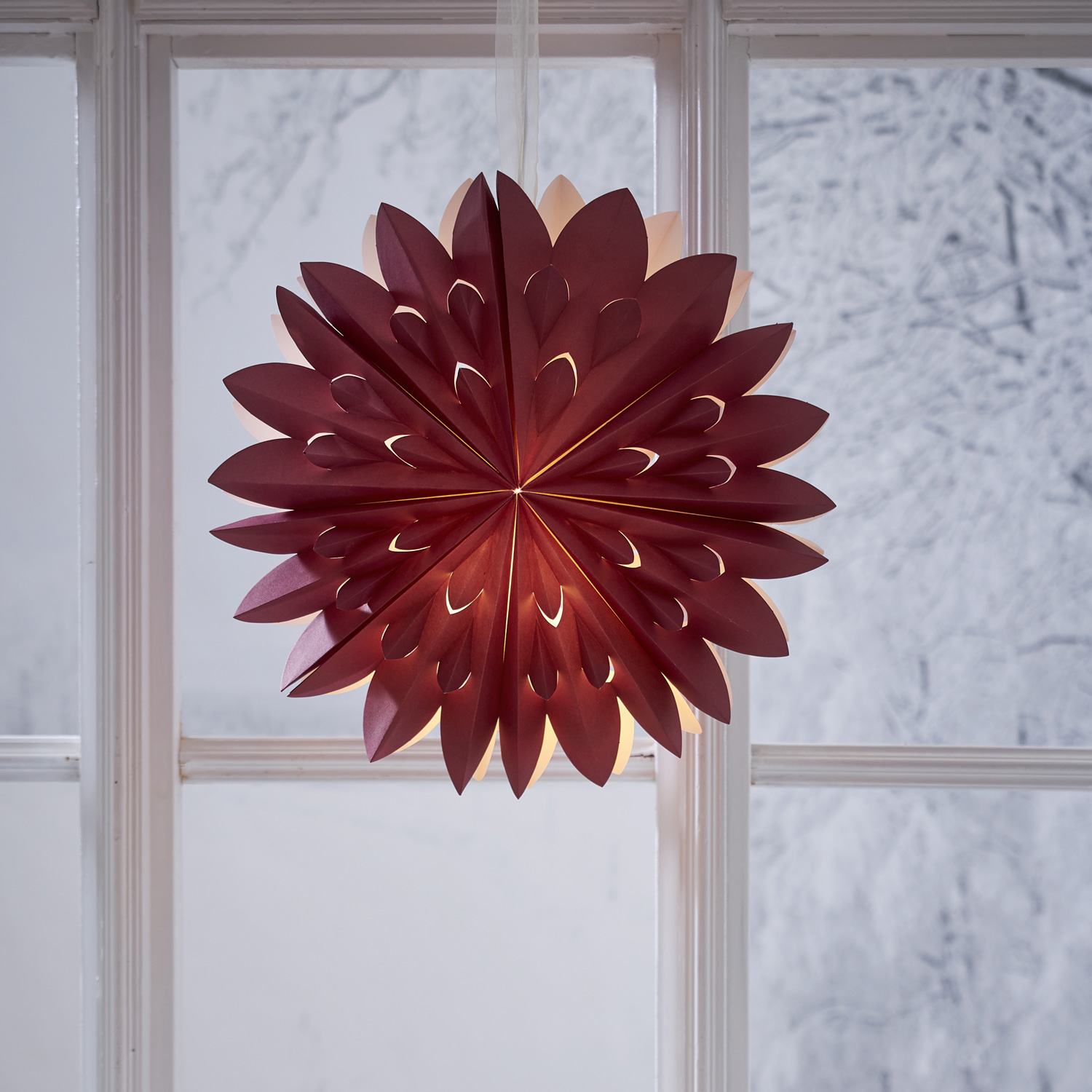 Papierstern CLIPP - hängend - D: 40cm - mit Band - Papier - rot Papierstern CLIPP - hängend - D: 40cm - mit Band - Papier - rot