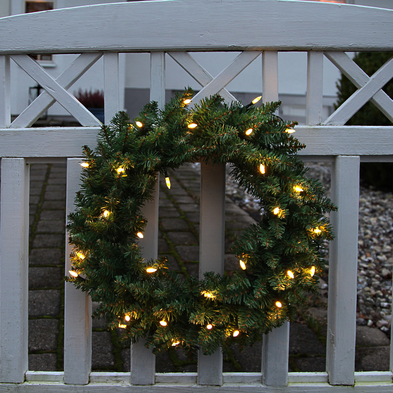 LED-Tannenkranz - 30 warmweiße LED - D. 50cm - beleuchtet - outdoor - Trafo