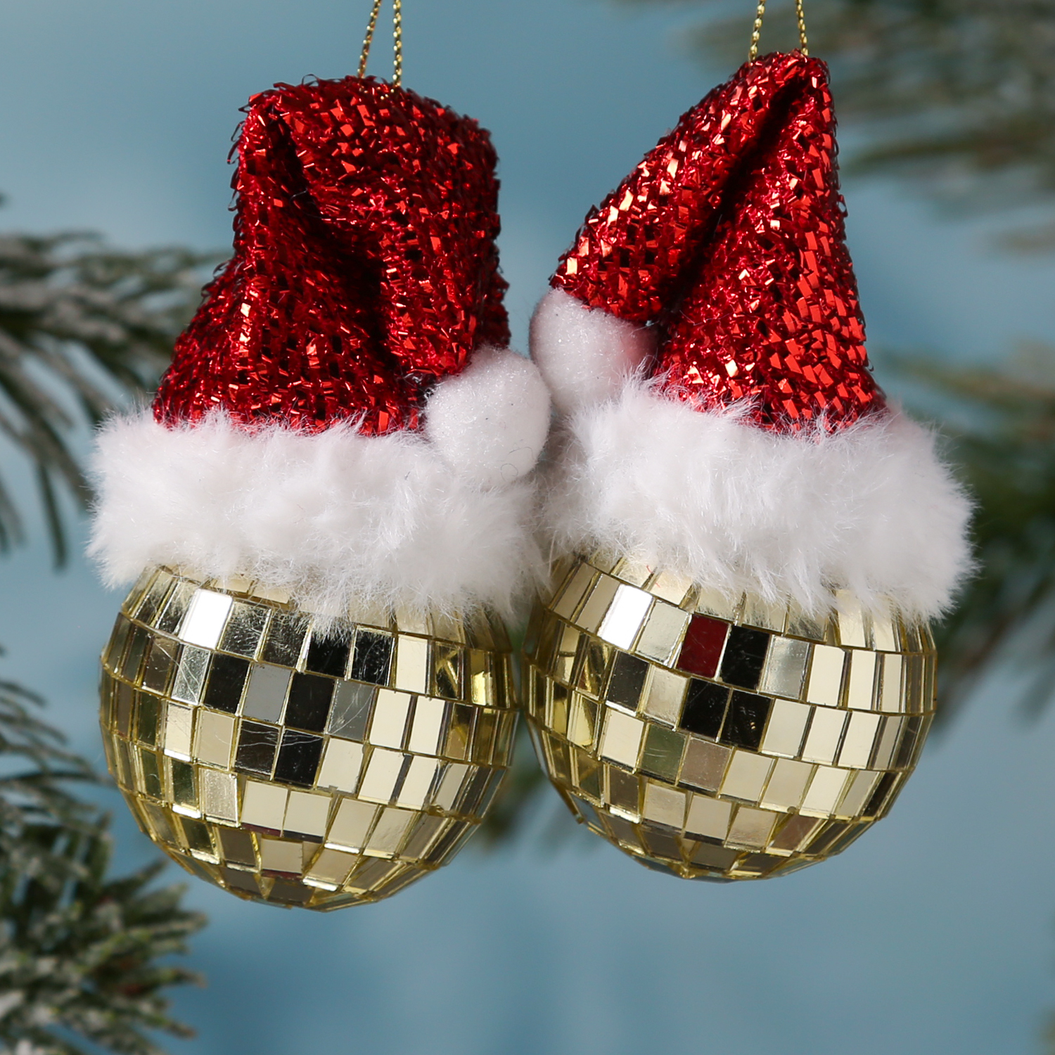 Weihnachtsbaumschmuck DISCOKUGEL mit Nikolausmütze - Kunststoff - inkl. Aufhänger - gold - 2er Set Weihnachtsbaumschmuck DISCOKUGEL mit Nikolausmütze - Kunststoff - inkl. Aufhänger - gold - 2er Set