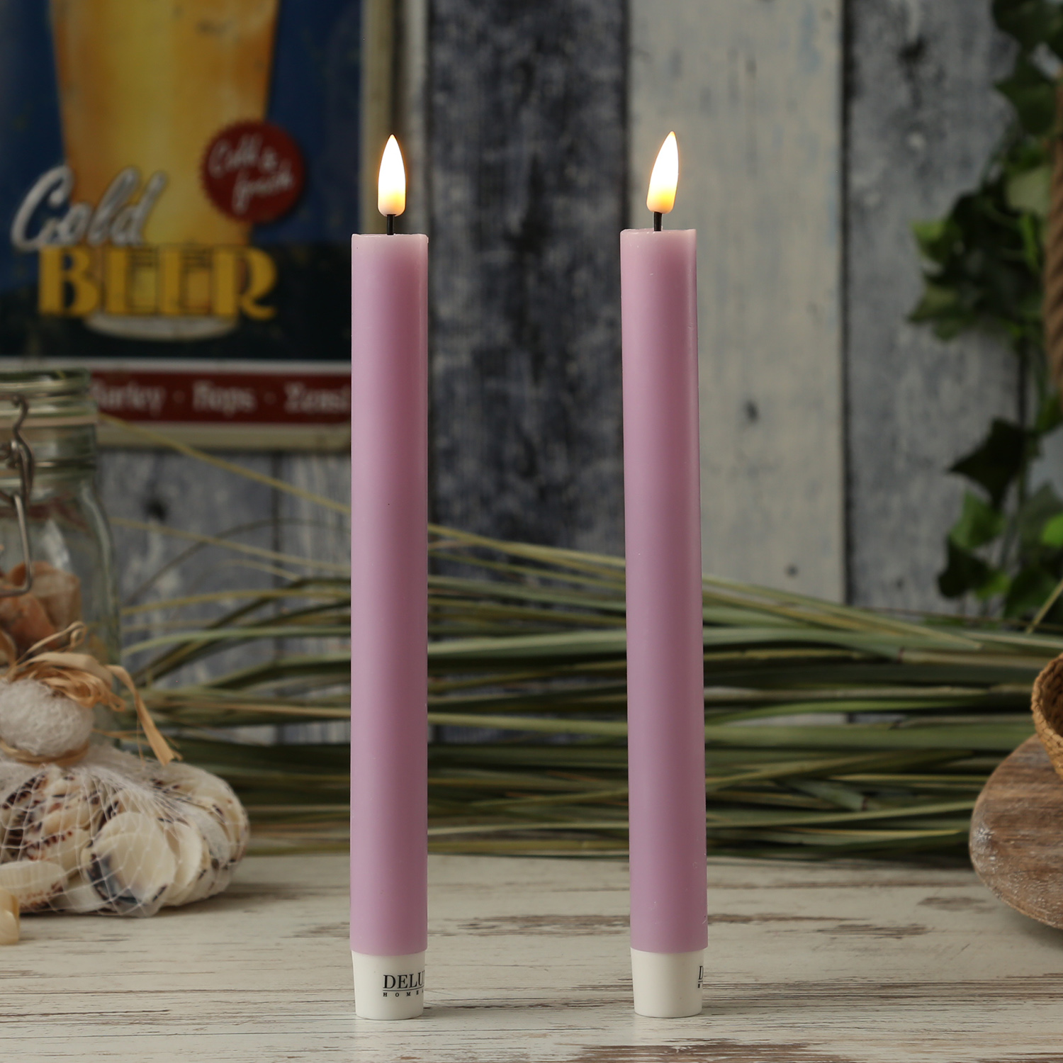 LED Stabkerzen MIA - Echtwachs - realistische 3D Flamme - H: 24cm - lavendel - 2 Stk LED Stabkerzen MIA - Echtwachs - realistische 3D Flamme - H: 24cm - lavendel - 2 Stk