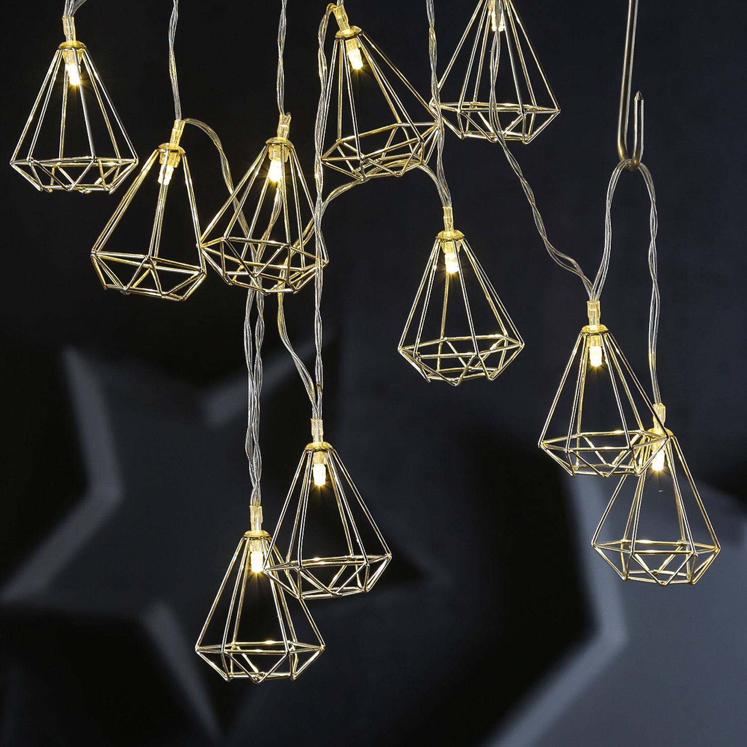 LED Lichterkette DIAMANT - 10 kleine beleuchtete Diamanten - Batterie - L: 1,6m - silber