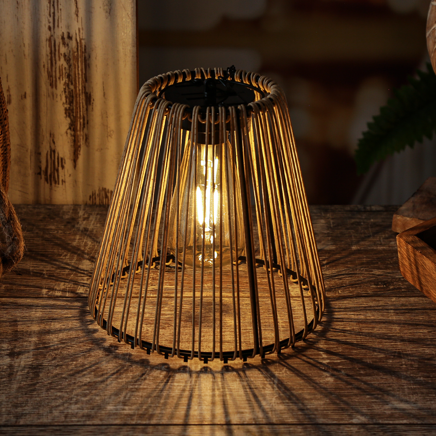 LED Solar Hängeleuchte - Kunststoffseil - 1 warmweiße LED - H: 18cm - Lichtsensor - naturfarben