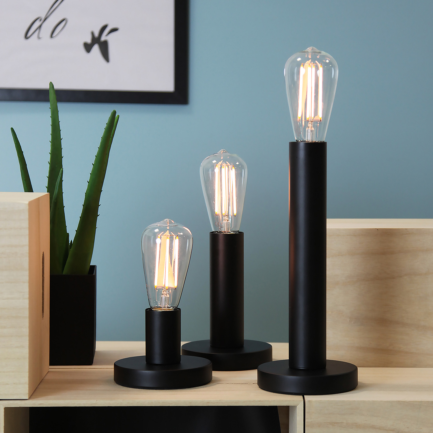 Lampenhalterung GLANS - Tischleuchte - E27 - rund - stehend - Kabel mit Schalter - schwarz Lampenhalterung GLANS - Tischleuchte - E27 - rund - stehend - Kabel mit Schalter - schwarz