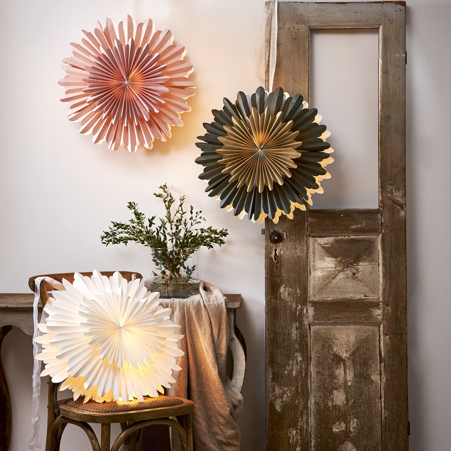 Papierstern Crystal - hängend - D: 50cm - mit Band - Papier mit Dekor - grün Papierstern Crystal - hängend - D: 50cm - mit Band - Papier mit Dekor - grün