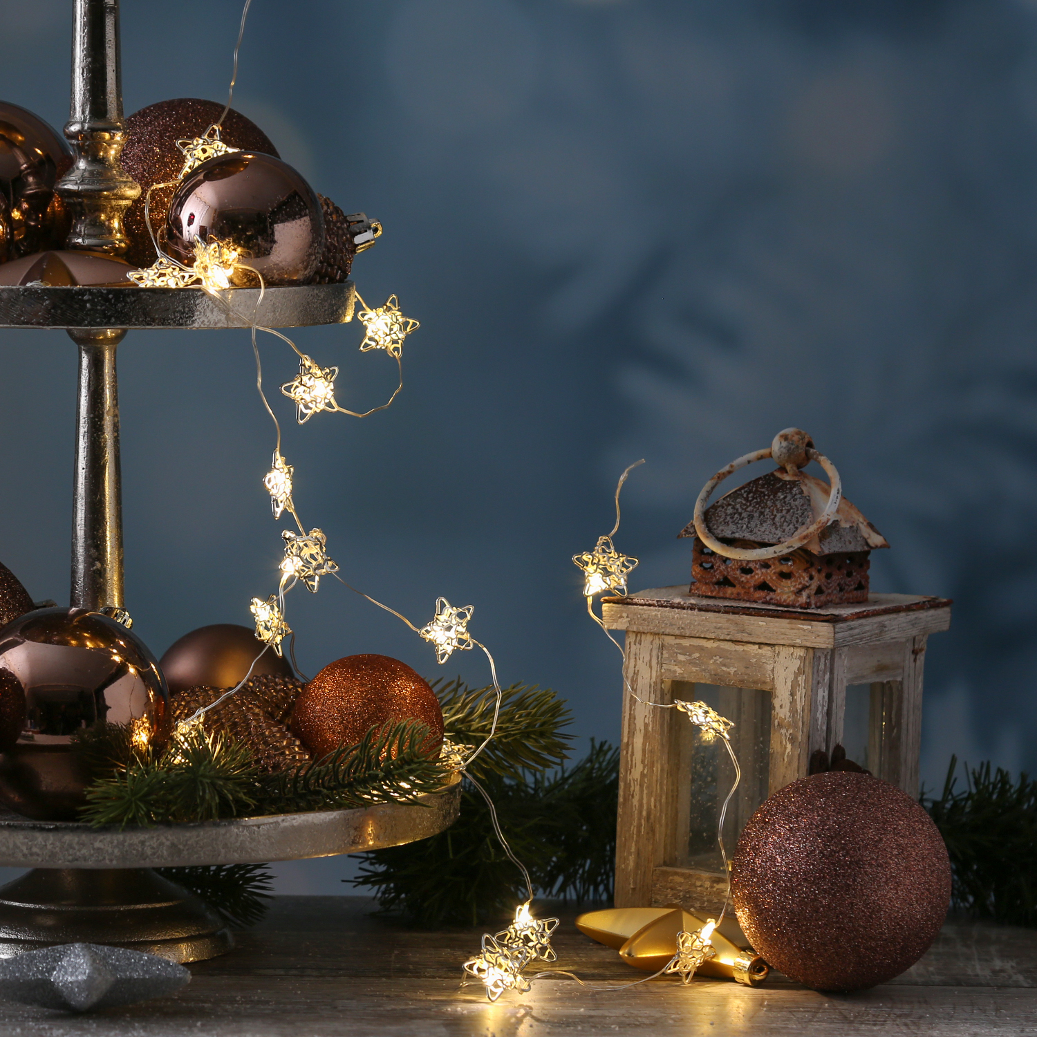 LED Drahtlichterkette Drahtsterne - 20 warmweiße LED - L: 1,90m - Timer - Batterie - silber LED Drahtlichterkette Drahtsterne - 20 warmweiße LED - L: 1,90m - Timer - Batterie - silber